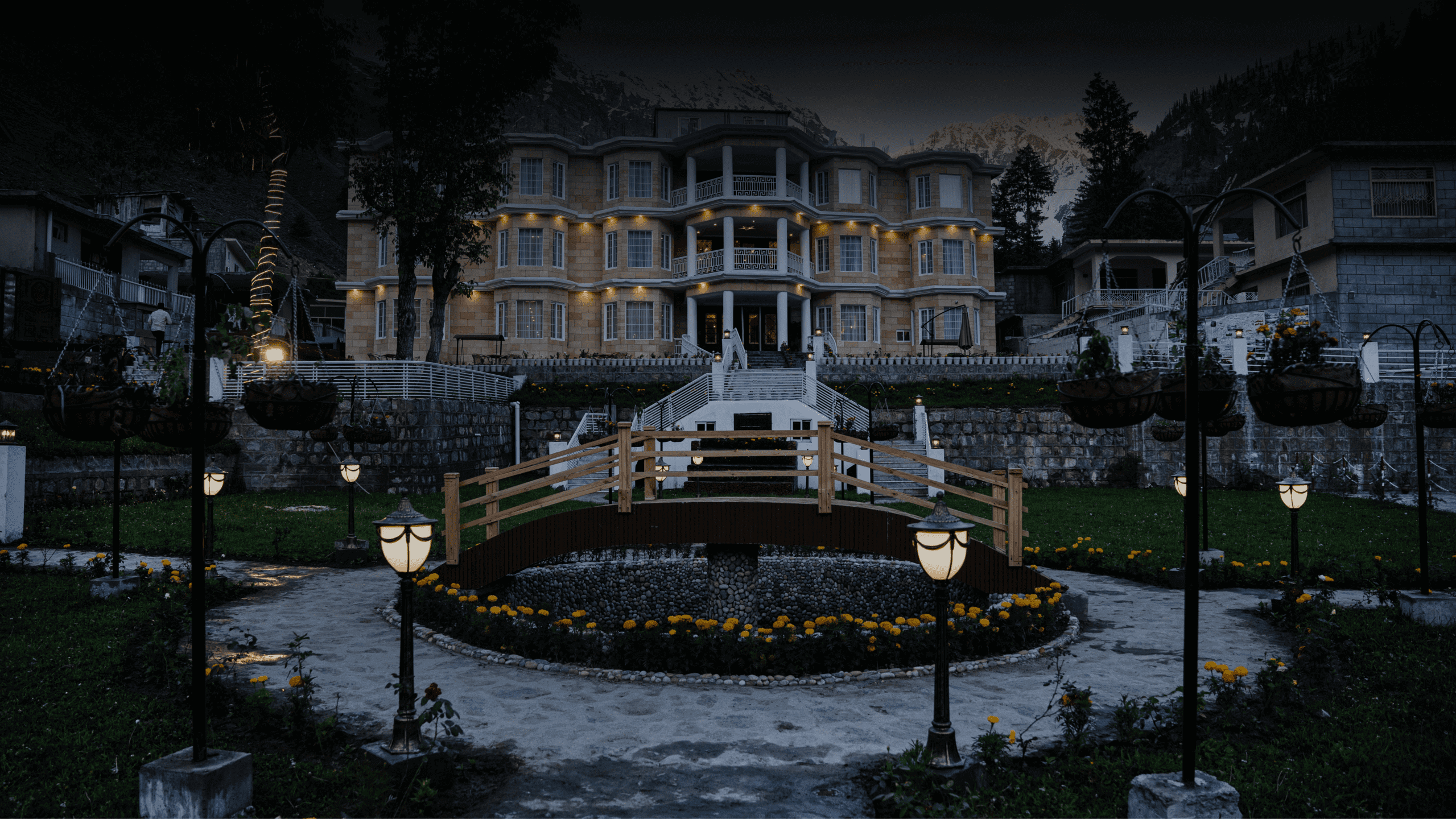 Faletti's Grand Naran